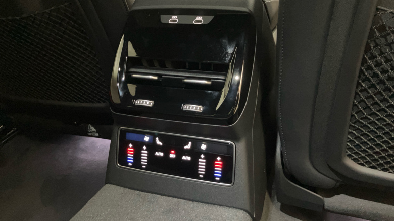 Audi A6 2.0 e-Hybrid Qtro 299 Launch Edition 4dr S Tronic Saloon